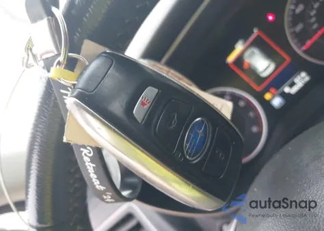 2021 Subaru Ascent Premium из США, поврежденный, VIN 4S4WMAHD8M3445341